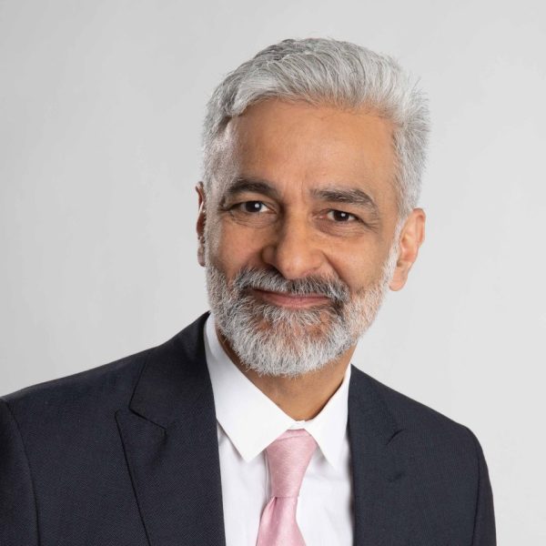 dr. parsa mohebi min